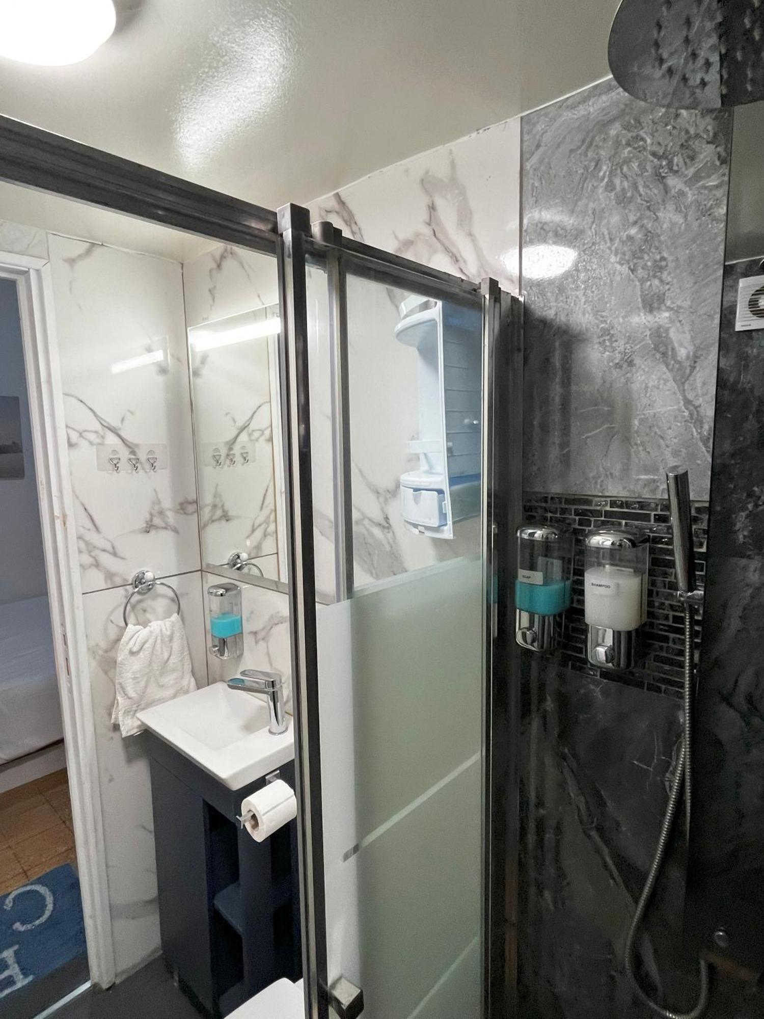 Xanthis Hostel Nicosia City Centre Ngoại thất bức ảnh